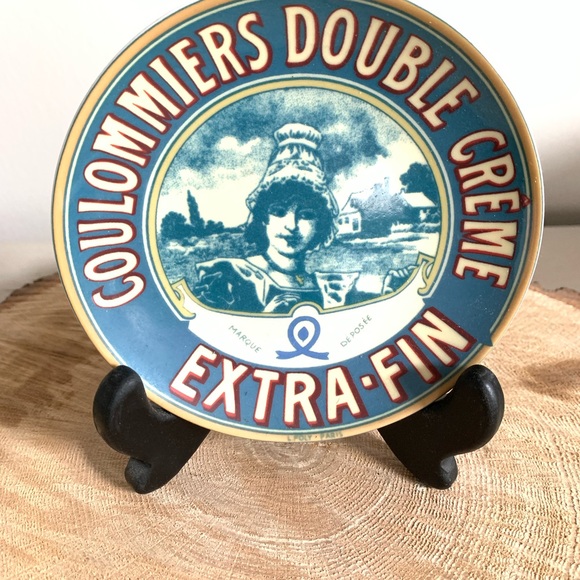 Accent Decor - Picture 4 of 7